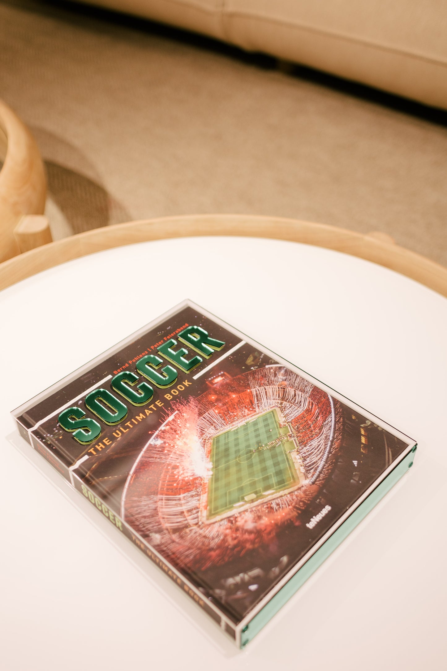 Soccer - The Ultimate Book